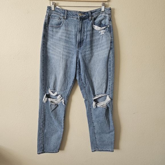 American Eagle Outfitters Denim - American Eagle AE Mom Jean Distressing 12R